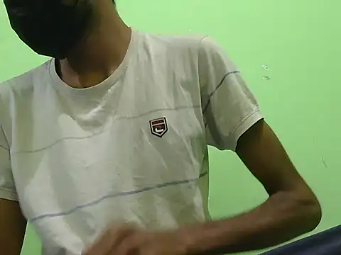 Snapshot of rockyy23boy chatting on October 11, 6:56 am rockyy23boy online show from October 11, 6:56 am