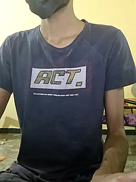 Snapshot of rockyy23boy chatting on October 21, 7:53 am rockyy23boy online show from October 21, 7:53 am