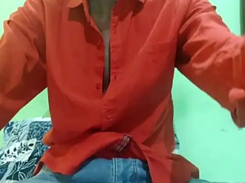 Snapshot of rockyy23boy chatting on November 26, 1:34 pm rockyy23boy online show from November 26, 1:34 pm