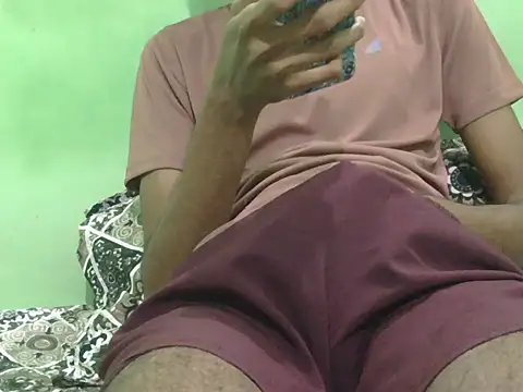 Snapshot of rockyy23boy chatting on November 28, 6:10 pm rockyy23boy online show from November 28, 6:10 pm