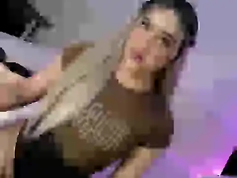 Snapshot of sugar_naughty chatting on November 27, 7:32 am sugar naughty online show from November 27, 7:32 am