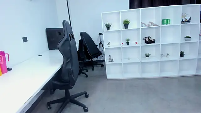 megan bigboobs  online show from October 19, 10:38 am