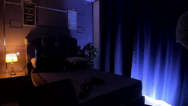 Christopher 77 online show from September 24, 12:19 pm