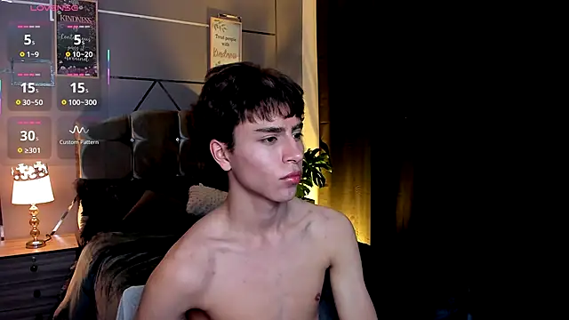 Christopher 77 online show from October 3, 12:46 pm