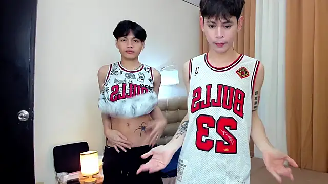 hotfreshdior online show from September 13, 8:30 pm