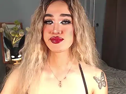 AleinaCroft online show from October 2, 1:23 am