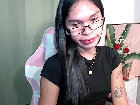 Snapshot of sexloverxxz chatting on October 6, 7:50 am sexloverxxz online show from October 6, 7:50 am