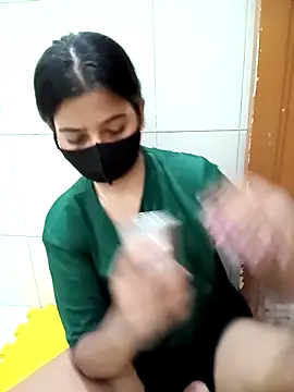 Hot Jaanvi  online show from September 10, 4:45 am