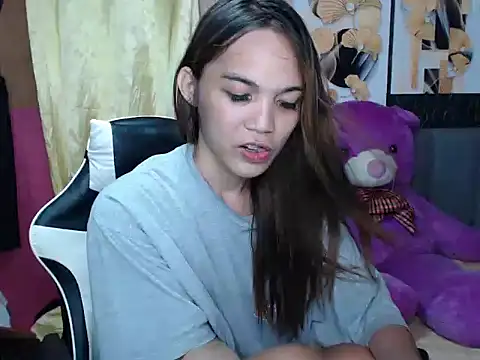 Raffa ella69 online show from November 25, 7:30 am