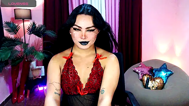 Snapshot of Unique_Maya chatting on October 21, 8:48 am Unique Maya online show from October 21, 8:48 am