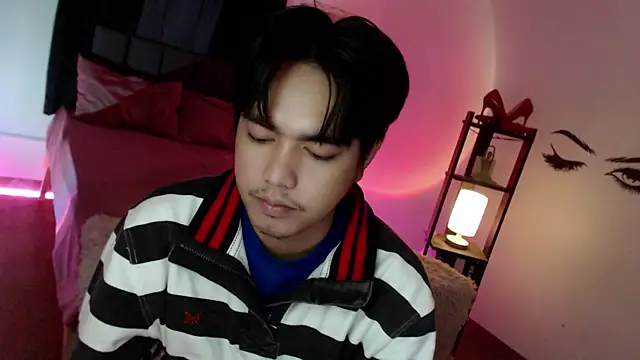 Snapshot of JakeXolsen chatting on October 3, 9:45 pm JakeXolsen online show from October 3, 9:45 pm