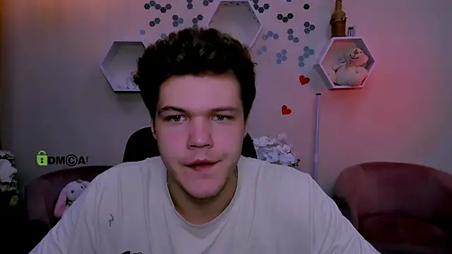 Snapshot of lucas_long_ chatting on September 27, 7:08 pm lucas long online show from September 27, 7:08 pm