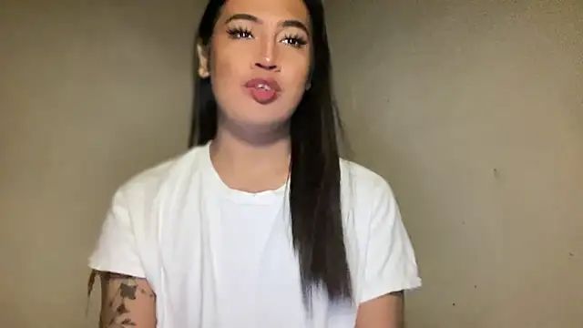 fallon empress143 online show from September 16, 9:16 pm