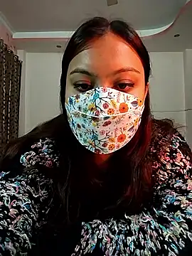 Snapshot of colleen_hoover chatting on December 13, 7:53 pm colleen hoover online show from December 13, 7:53 pm