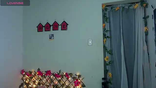 Angie Lee01 online show from October 26, 11:05 am