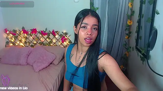 Angie Lee01 online show from October 27, 11:52 pm