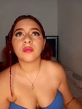 Chloe Sky love online show from November 18, 2:39 am