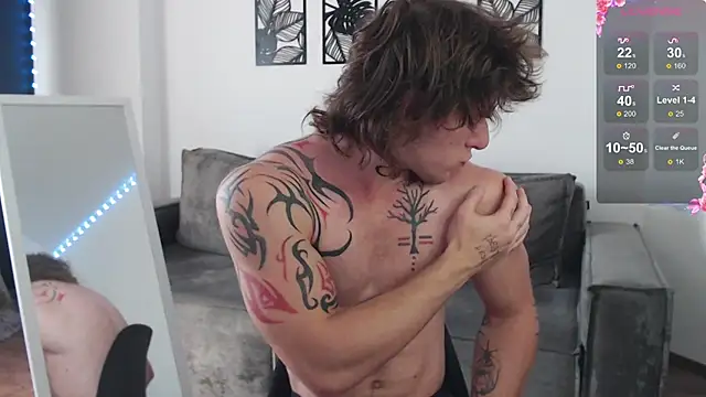 Snapshot of Brendan__Piks chatting on October 7, 10:01 am Brendan Piks online show from October 7, 10:01 am