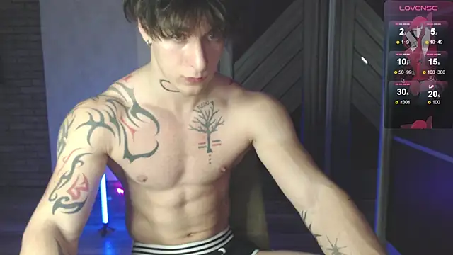 Snapshot of Brendan__Piks chatting on November 23, 9:03 pm Brendan Piks online show from November 23, 9:03 pm