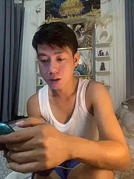 xshyboyx online show from September 18, 3:30 am