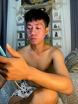 xshyboyx online show from September 27, 11:37 am