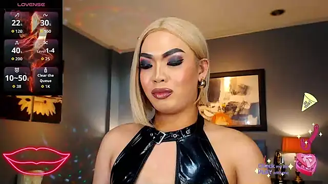 Snapshot of FridaHumphrey chatting on September 14, 5:56 pm FridaHumphrey online show from September 14, 5:56 pm