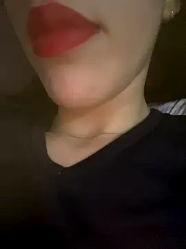 Mimisixo online show from October 2, 6:37 pm