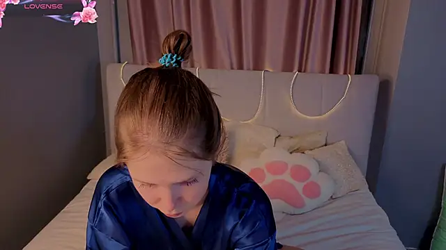 BeatrixCarIeton online show from September 12, 9:37 pm