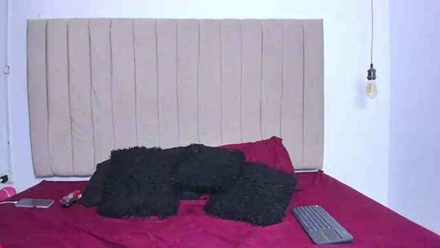 Snapshot of ana_foxi chatting on September 24, 12:03 am ana foxi online show from September 24, 12:03 am