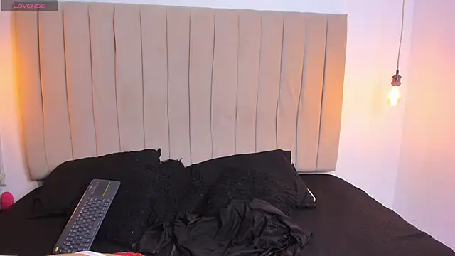 Snapshot of ana_foxi chatting on October 4, 2:53 am ana foxi online show from October 4, 2:53 am