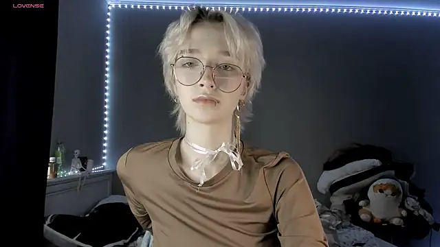 Snapshot of MelissaReis chatting on November 11, 10:04 am MelissaReis online show from November 11, 10:04 am