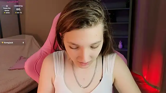 Snapshot of Mia_Myles chatting on September 19, 10:16 am Mia Myles online show from September 19, 10:16 am