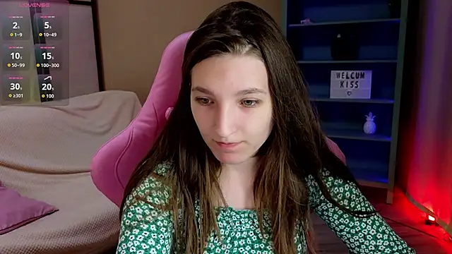 Snapshot of Mia_Myles chatting on September 30, 10:20 am Mia Myles online show from September 30, 10:20 am