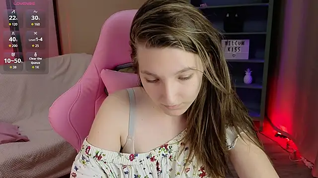 Snapshot of Mia_Myles chatting on October 10, 10:36 am Mia Myles online show from October 10, 10:36 am