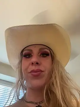 bimbopixxxie online show from December 19, 11:45 pm