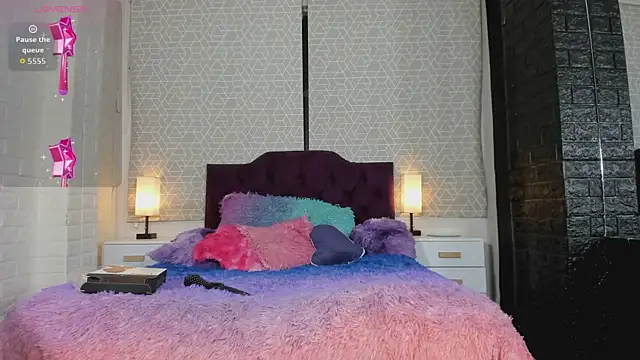 Zamara Kleii online show from September 17, 5:20 am