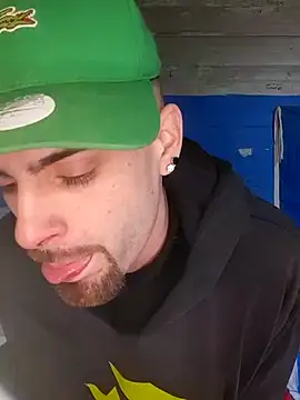 Demian24  online show from September 22, 1:18 am