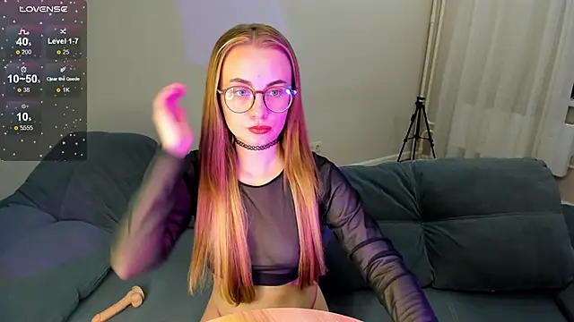 MewStella online show from October 6, 5:43 pm