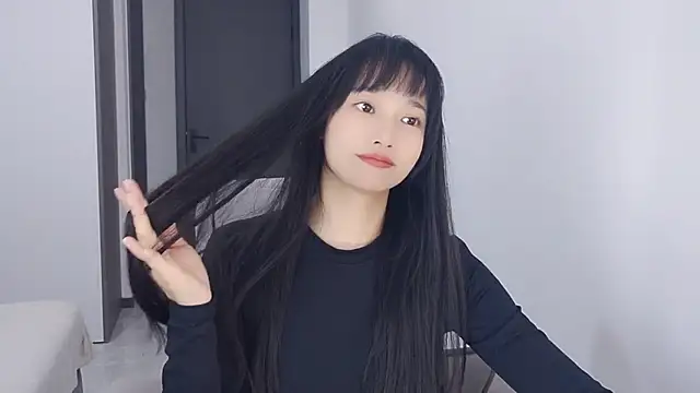 Snapshot of Lisa-3333 chatting on November 1, 1:46 pm Lisa-3333 online show from November 1, 1:46 pm