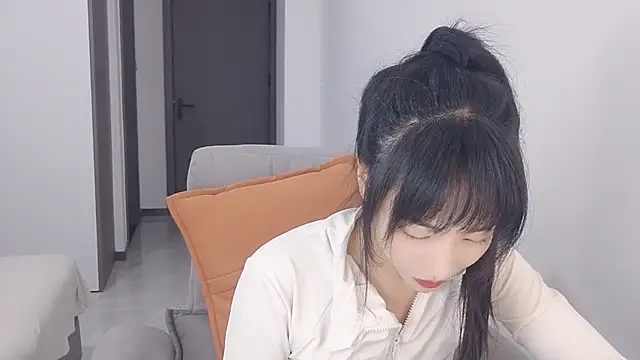 Snapshot of Lisa-3333 chatting on November 11, 1:44 pm Lisa-3333 online show from November 11, 1:44 pm