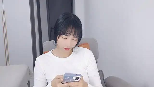 Snapshot of Lisa-3333 chatting on November 15, 1:07 pm Lisa-3333 online show from November 15, 1:07 pm