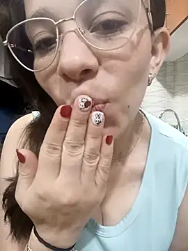 Isabella5 Brown  online show from September 20, 12:06 pm