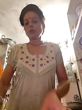 ISHANI-SINGH online show from September 22, 3:08 am