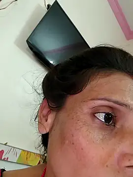 ISHANI-SINGH online show from September 25, 3:43 am