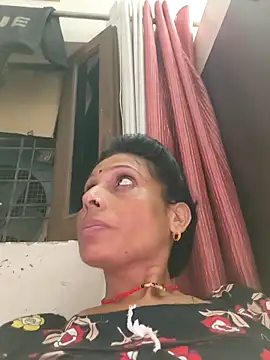 ISHANI-SINGH online show from October 3, 2:03 pm