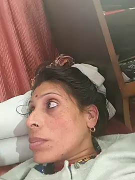 ISHANI-SINGH online show from November 14, 3:00 pm