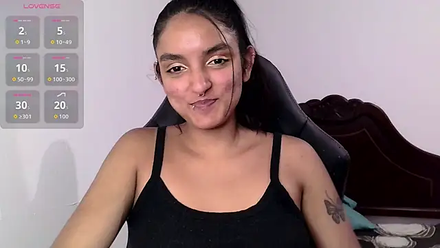 Snapshot of Ari_20_ chatting on September 29, 11:42 pm Ari 20 online show from September 29, 11:42 pm