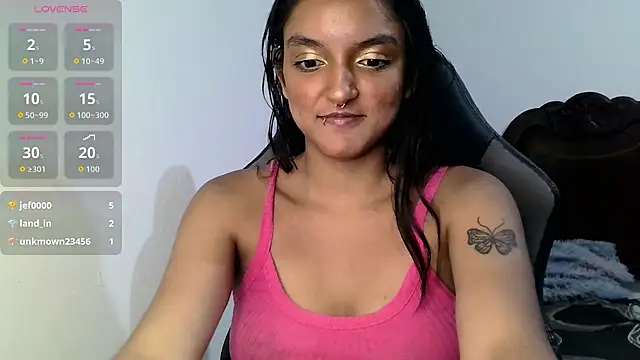 Snapshot of Ari_20_ chatting on October 6, 9:12 pm Ari 20 online show from October 6, 9:12 pm