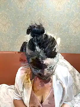 Snapshot of Candice888 chatting on November 3, 1:45 pm Candice888 online show from November 3, 1:45 pm