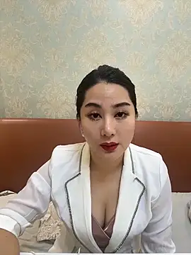 Snapshot of Candice888 chatting on November 24, 10:48 am Candice888 online show from November 24, 10:48 am